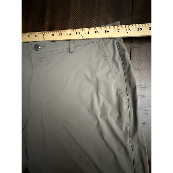 7 Diamonds Zuma Shorts Mens Size XL Gray Nylon Spandex Blend Casual Golf #GG13-5 - Picture 3 of 11